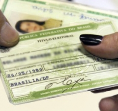 Eleitor que faltou às três últimas eleições tem menos de um mês para regularizar situação