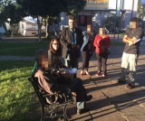 Juíza realiza audiência com idoso em praça de Bento Gonçalves