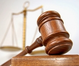 Ministro concede liberdade a mães presas para assegurar proteção a filhos menores de idade