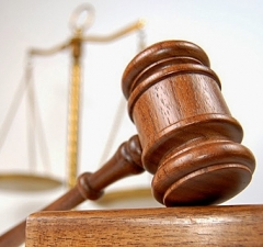 Ministro concede liberdade a mães presas para assegurar proteção a filhos menores de idade