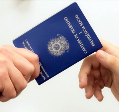 Trabalhadora terceirizada que atuava em correspondente bancário deve ser reconhecida como empregada do Itaú Unibanco