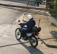 Agente de trânsito que utilizava moto para realizar seu trabalho deve ganhar adicional de periculosidade