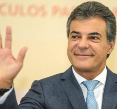 Ministério Público impugna candidaturas de Beto Richa e Ricardo Barros