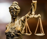 Advogado de Brasília deverá pagar danos materiais e morais a cliente