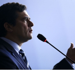 Moro pede que empresários deem oportunidade de trabalho a presos