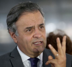 Justiça bloqueia R$ 128 milhões de Aécio Neves suspeito de receber propina da JBS