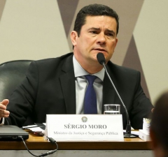 Em audiência no Senado, Moro ressalta cumprimento da lei na Lava Jato