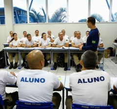 Bolsonaro autoriza nomeação de 1.000 aprovados na PRF