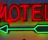 Motel indenizará casal após constrangê-lo em busca do pagamento das despesas da noite