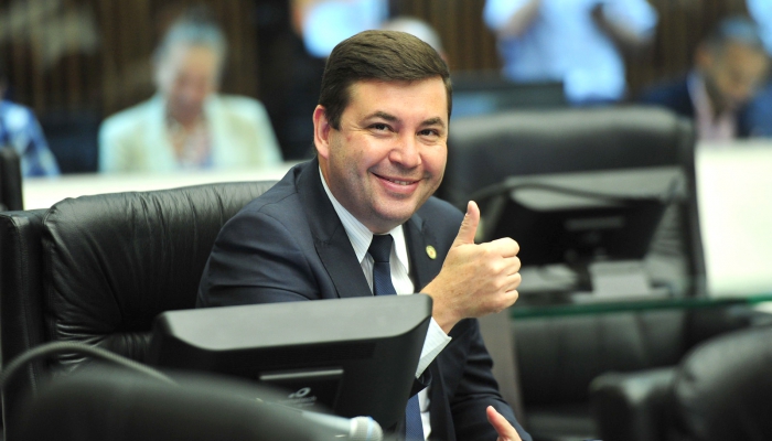 Delegado Fernando e seu gabinete regado a polpudos salários e graúdos aluguéis