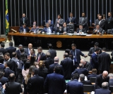 Câmara aprova terceirização para todas as atividades da empresa